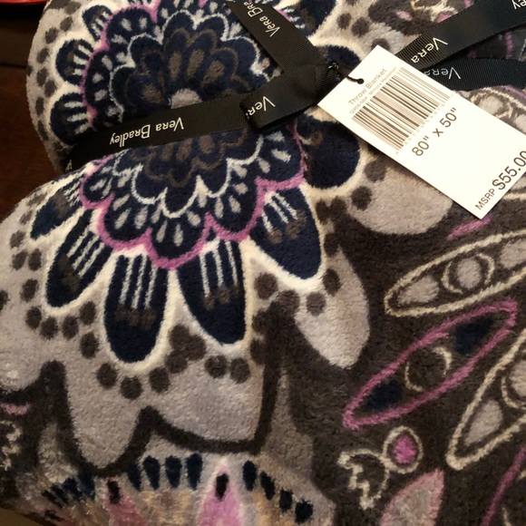 Vera Bradley Other - NEW Vera Bradley Throw Blanket 80 x 50
